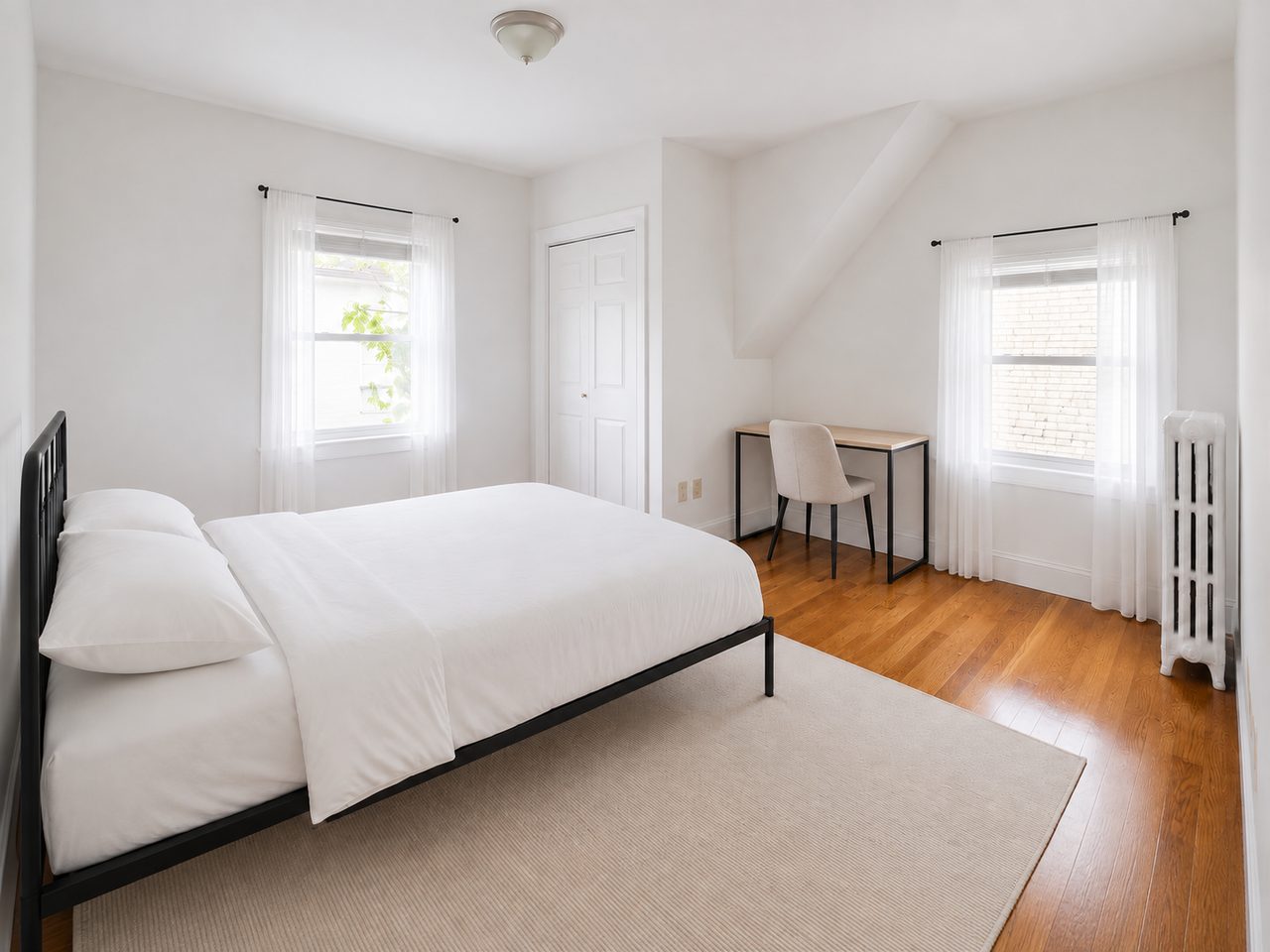 #1517: Brighton - Full Bedroom F - 20