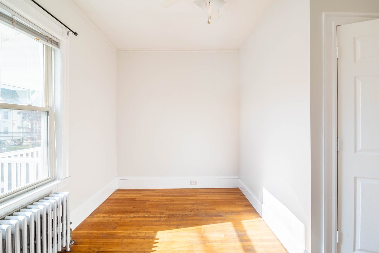 #1517: Brighton - Full Bedroom A - 4