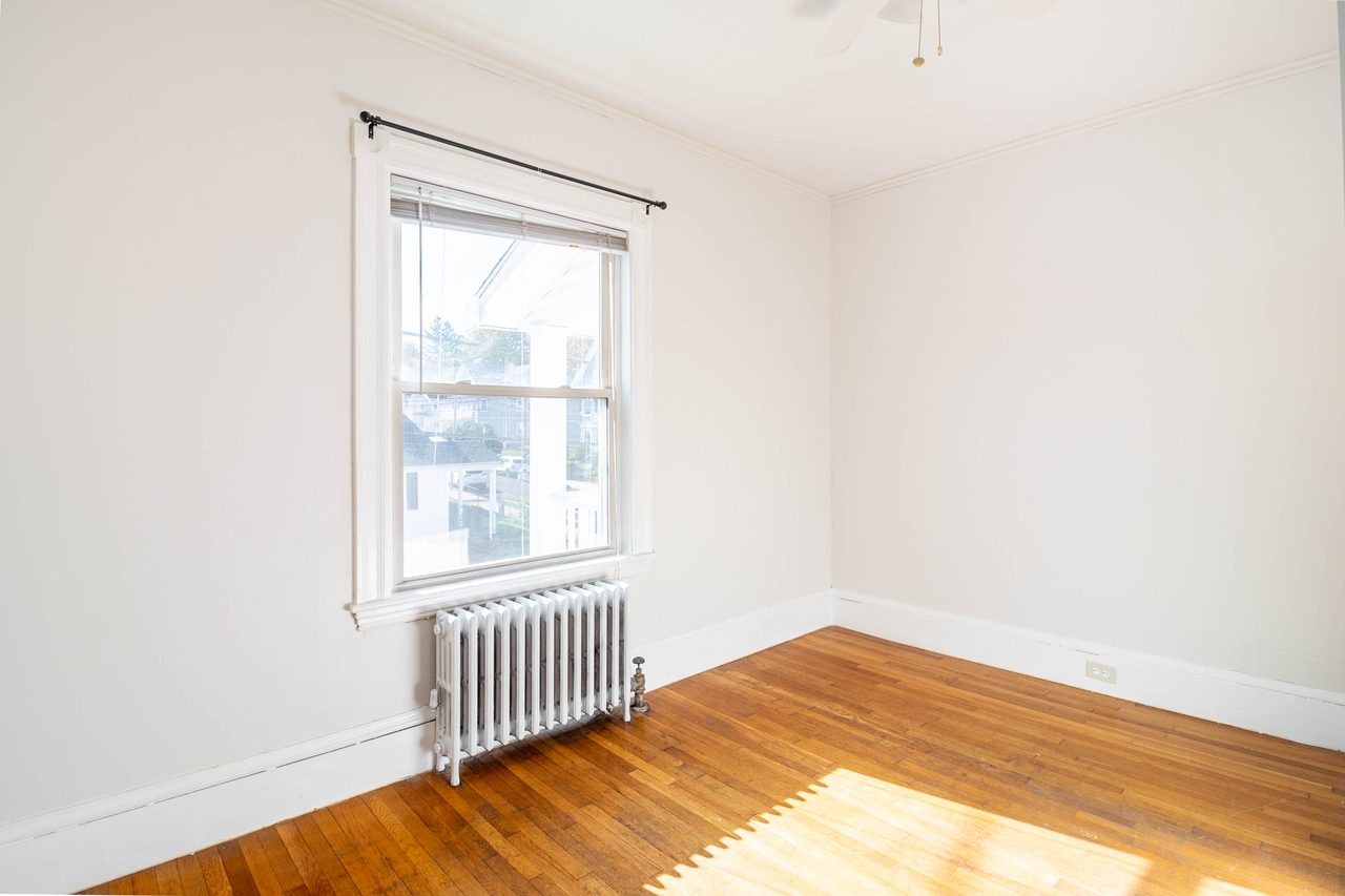 #1517: Brighton - Full Bedroom A - 3