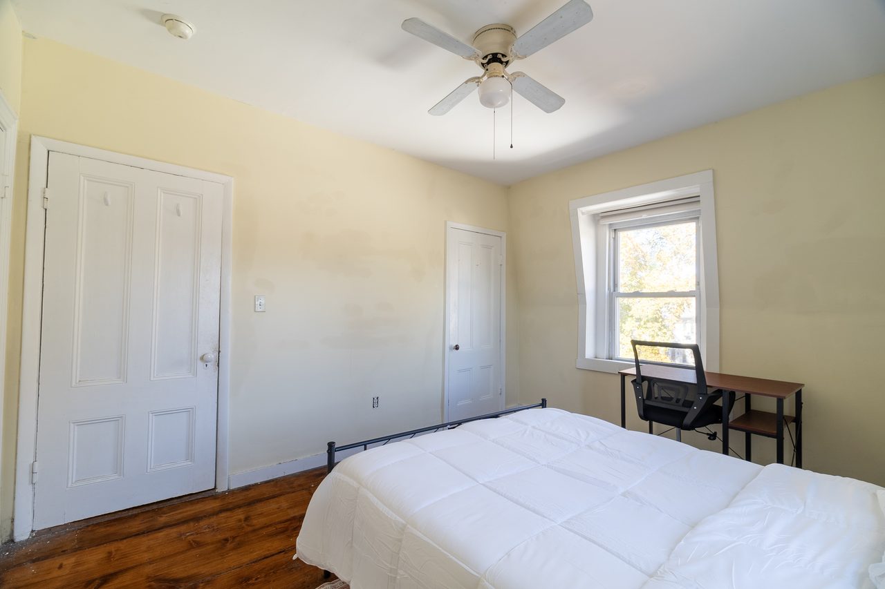 #1742: Allston - Queen Bedroom C - 9