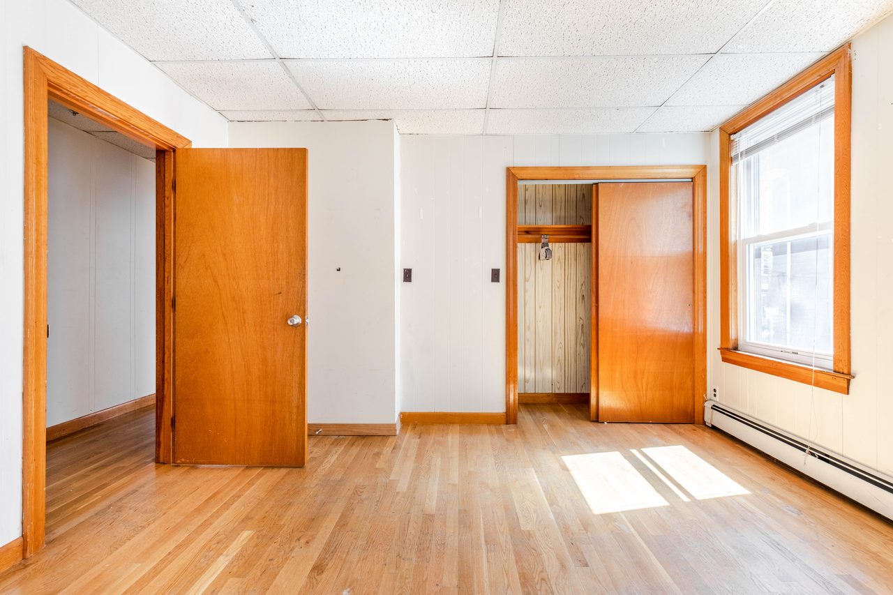 #1026: Mission Hill - Queen Bedroom C - 12