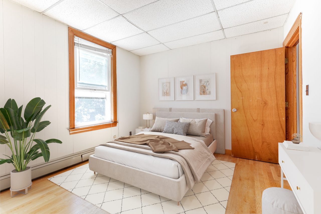 #1026: Mission Hill - Queen Bedroom D - 12