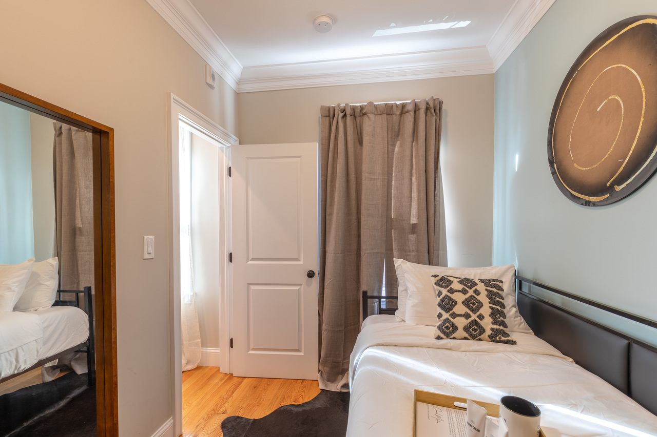  #277: North End - Twin Bedroom C  -  #277: North End  - Gallery -  3