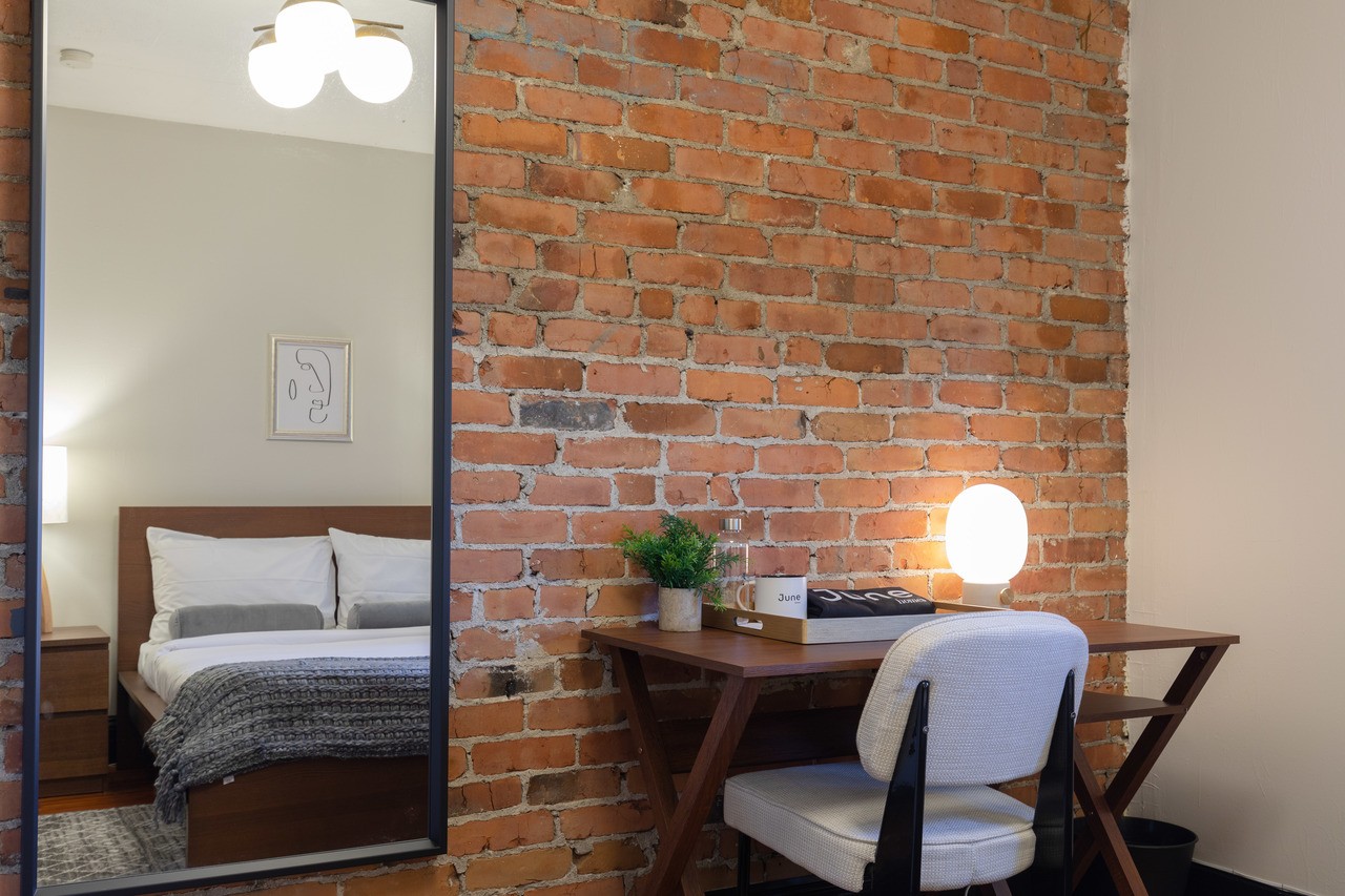 #233: Allston - Full Bedroom A - 14