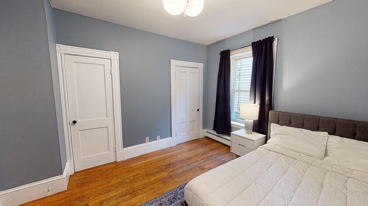 #421: Allston - Full Bedroom B - 13