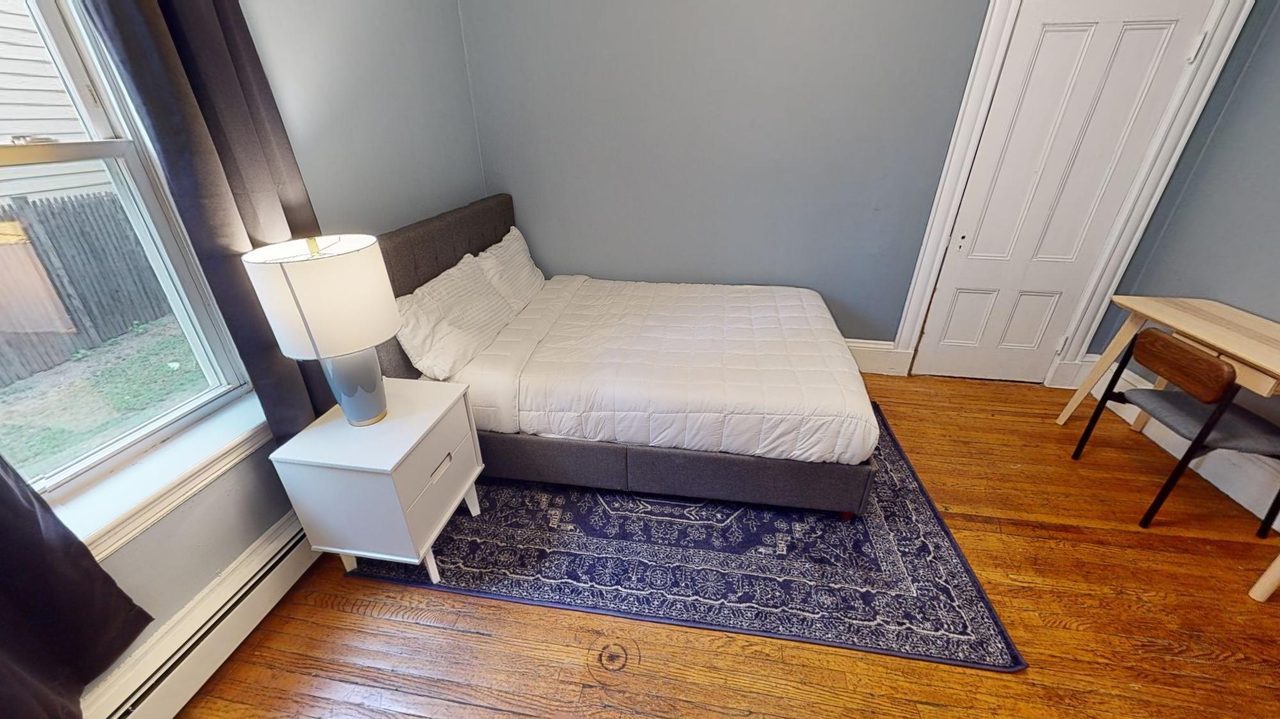 #421: Allston - Full Bedroom B - 15
