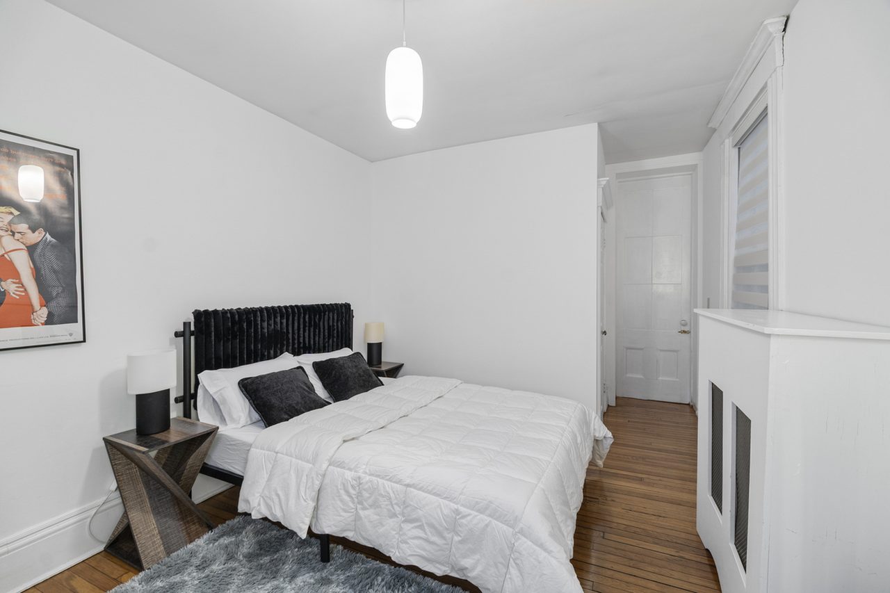 #1356: South End - 1 Bedroom (Queen) - 5