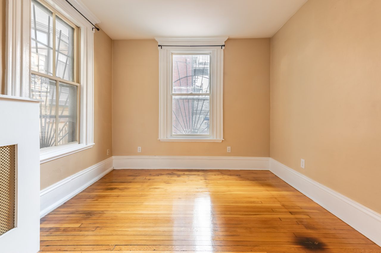 #1356: South End - 1 Bedroom (Queen) - 14