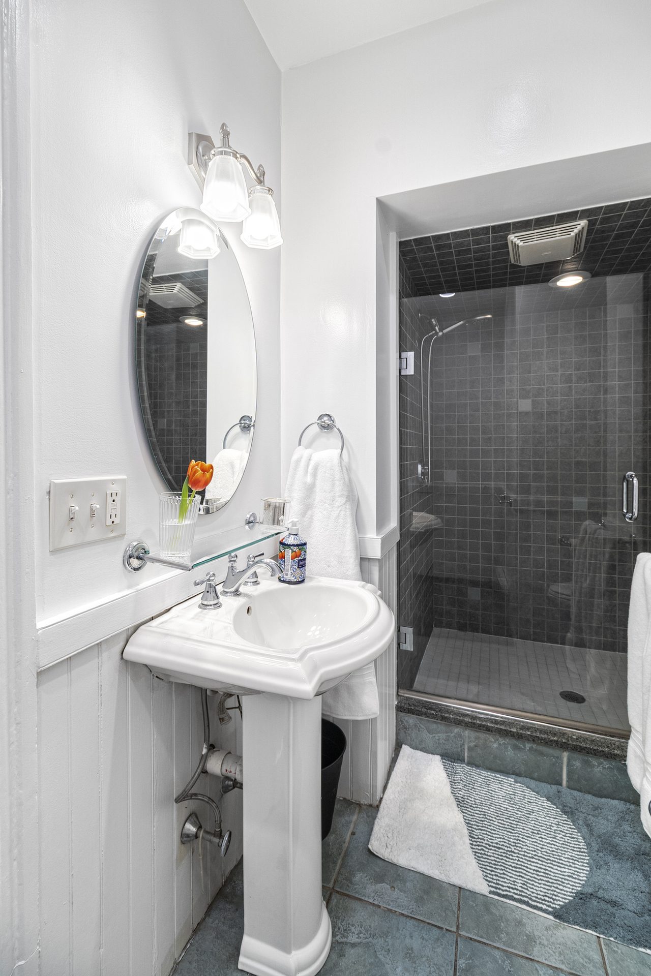 #1356: South End - 1 Bedroom (Queen) - 7