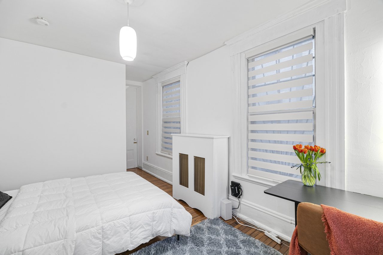 #1356: South End - 1 Bedroom (Queen) - 4