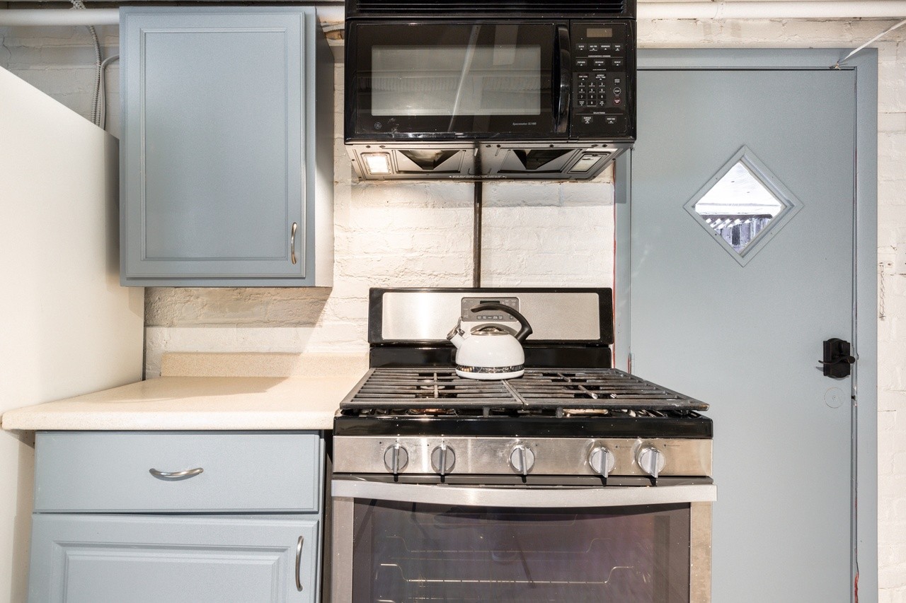  #334: Cleveland Park - 1 Bedroom (Queen)  -  #334: Cleveland Park  - Gallery -  7