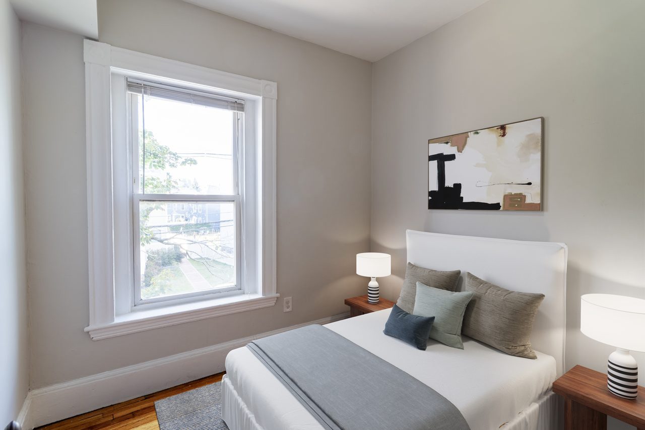 #1300: Allston - Queen Bedroom A - 1