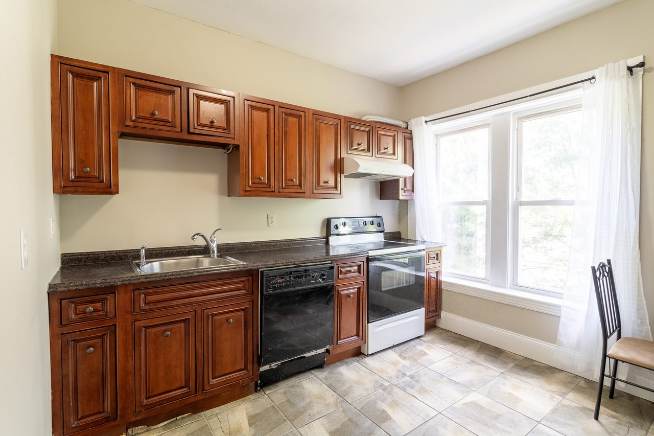 #1300: Allston - Queen Bedroom A - 2