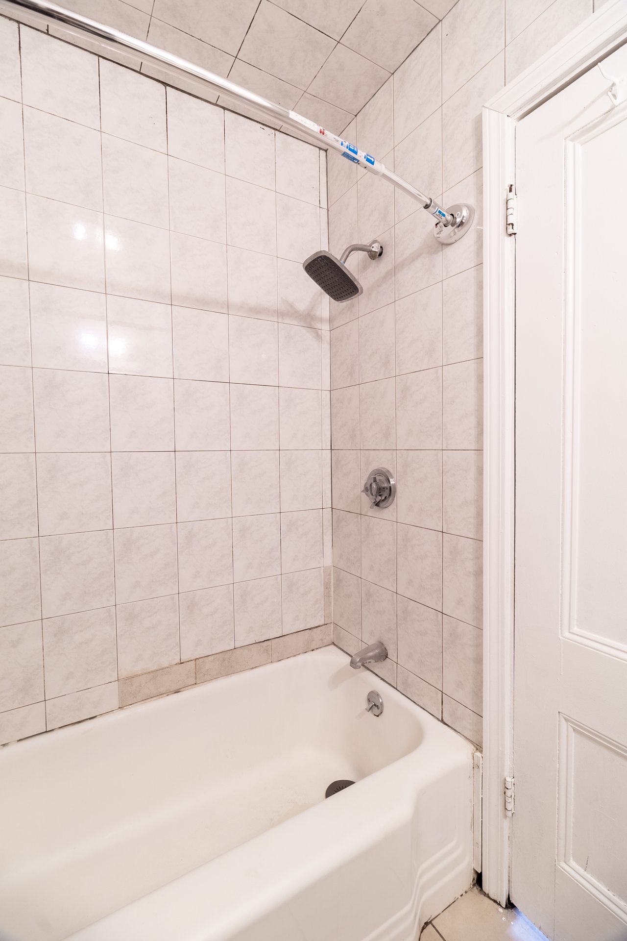 #1300: Allston - Queen Bedroom D - 10
