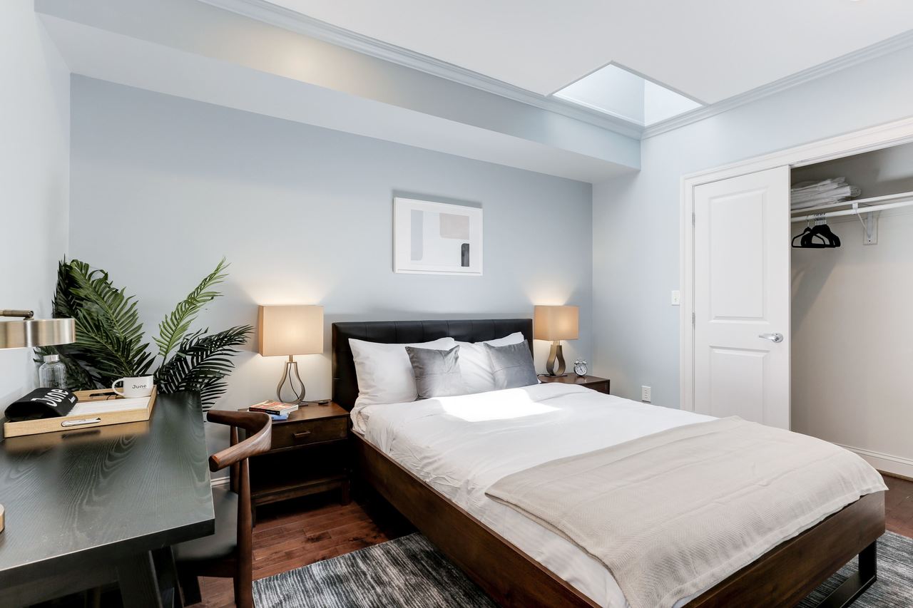  #105: Capitol Hill - Queen Bedroom 2D  -  #105: Capitol Hill  - Gallery -  16