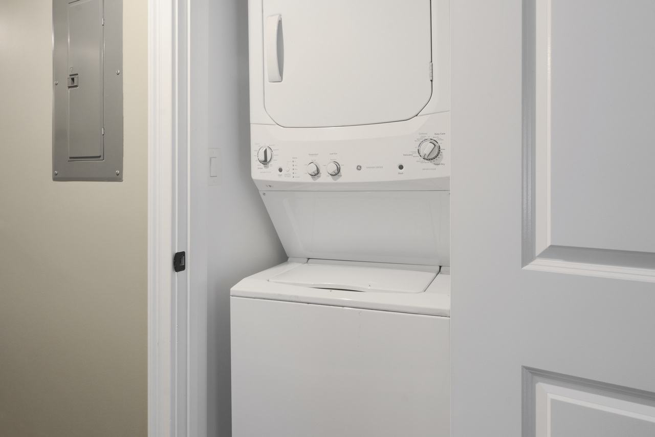  #570: Brighton - Full Bedroom B  -  #570: Brighton  - Gallery -  3