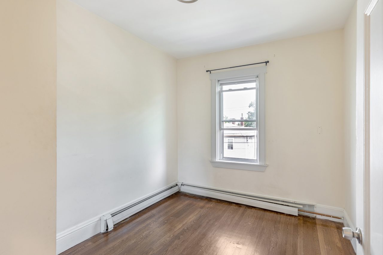  #1212: JFK/UMass - Full Bedroom C  -  #1212: JFK/UMass  - Gallery -  16