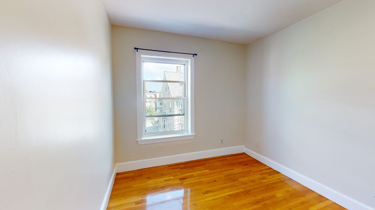  #1282: Allston - Queen Bedroom A  -  #1282: Allston  - Gallery -  4