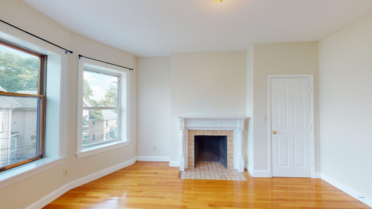  #1282: Allston - Queen Bedroom B  -  #1282: Allston  - Gallery -  4