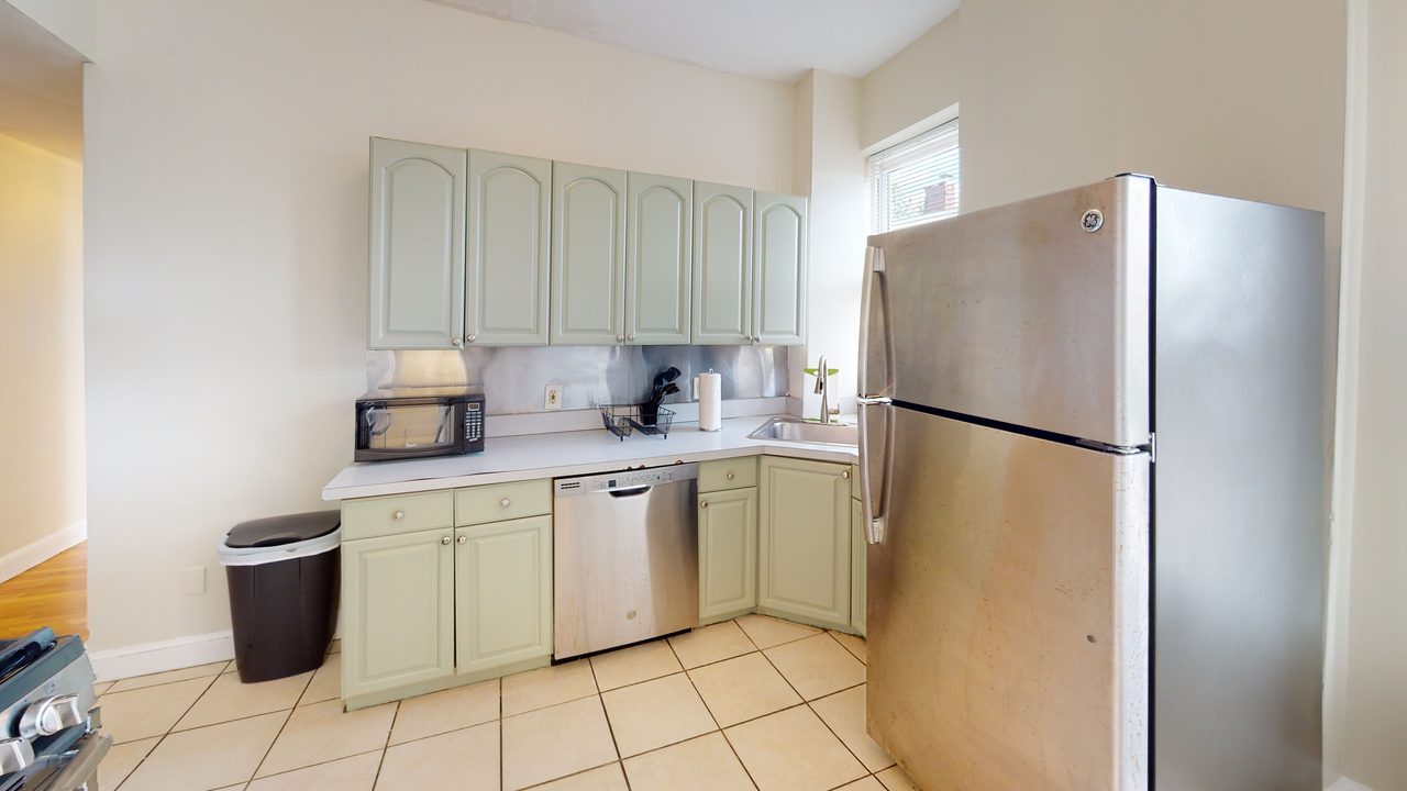 #1282: Allston - Queen Bedroom B  -  #1282: Allston  - Gallery -  8