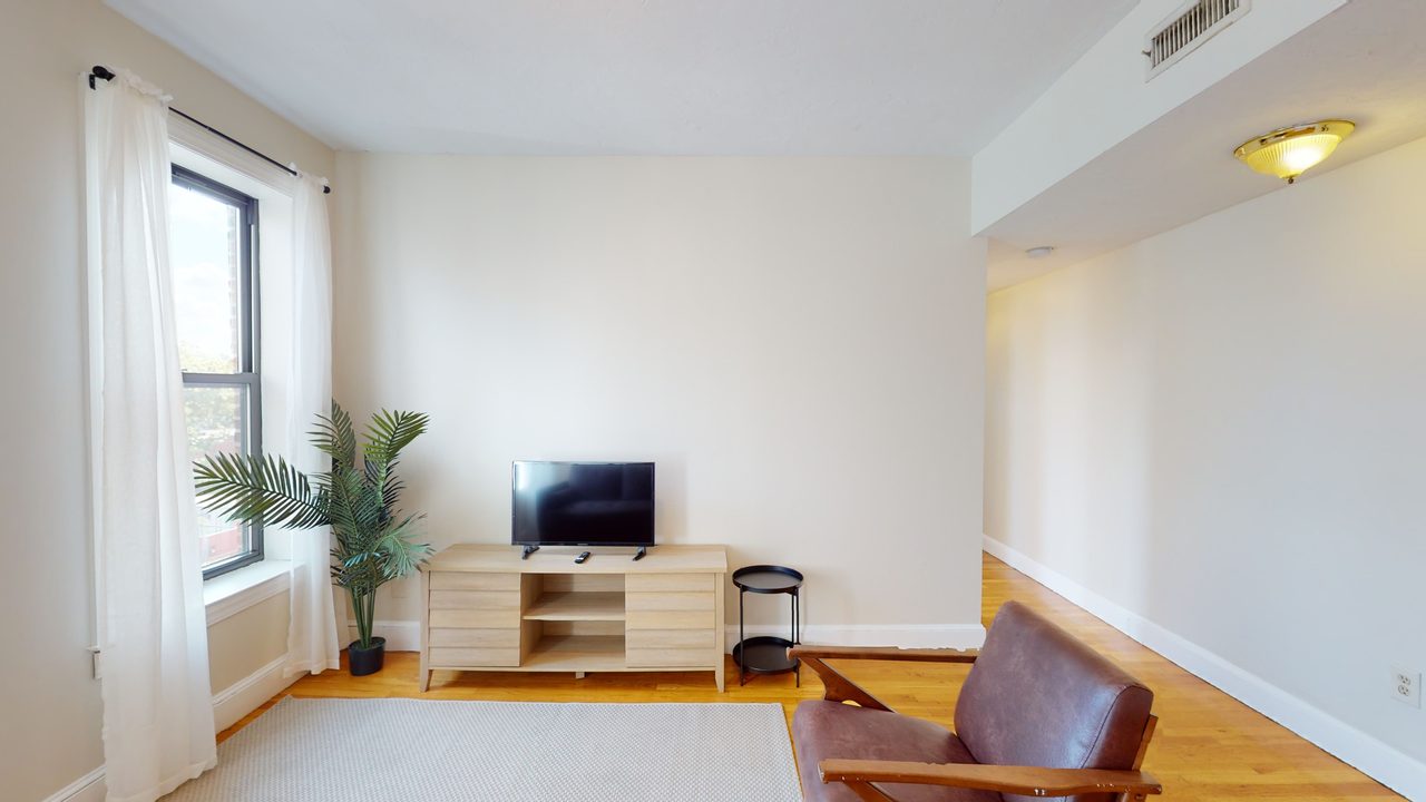  #1282: Allston - Full Bedroom C  -  #1282: Allston  - Gallery -  5