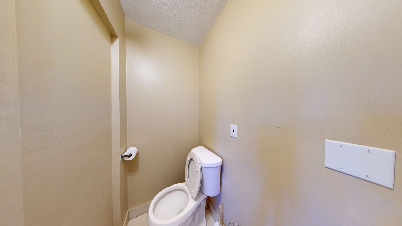  #1285: Allston - Queen Bedroom C  -  #1285: Allston  - Gallery -  13