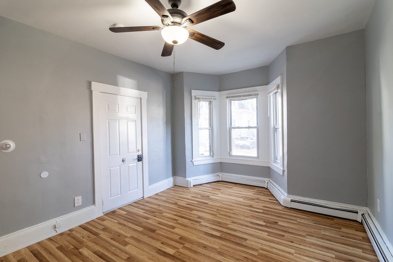 #1766: Wellington-Harrington (Cambridge) - 1 Bedroom (Queen) - 14