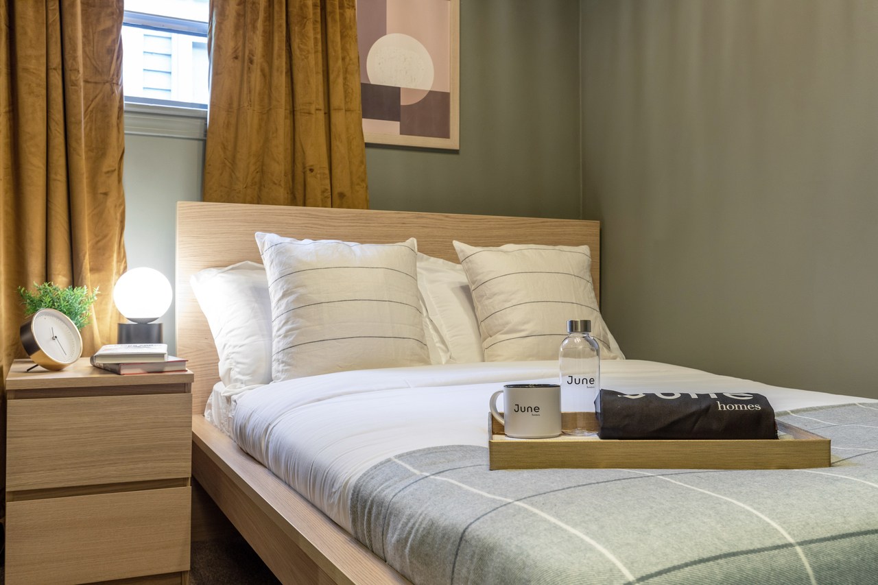 #255: Mission Hill - Full Bedroom A - 14
