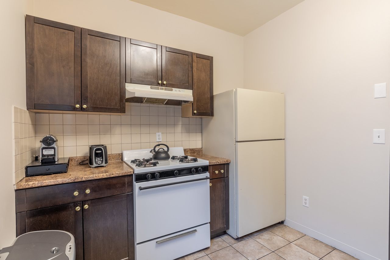 #255: Mission Hill - Full Bedroom D - 6