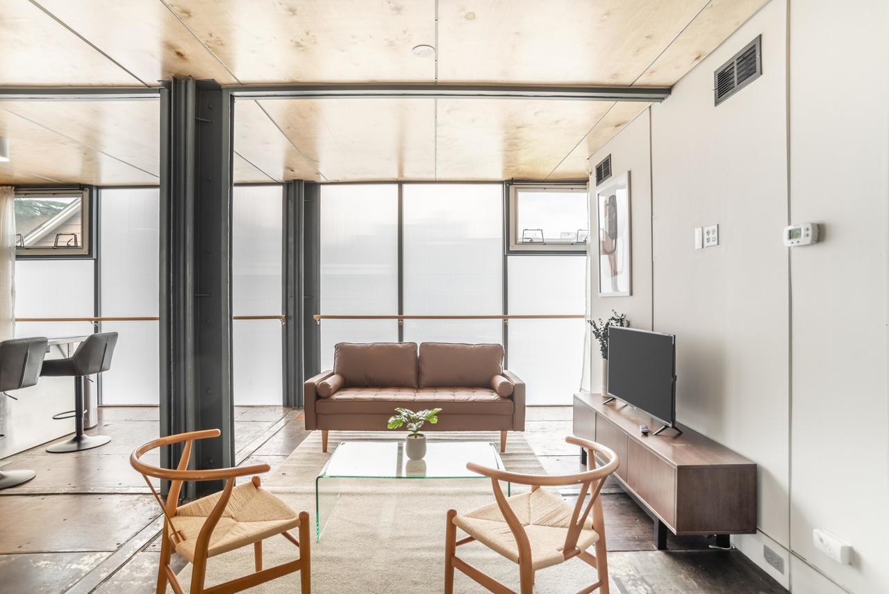 #414: Brookland - Full Bedroom 4C W/Private Bathroom  -  #414: Brookland  - Gallery -  8