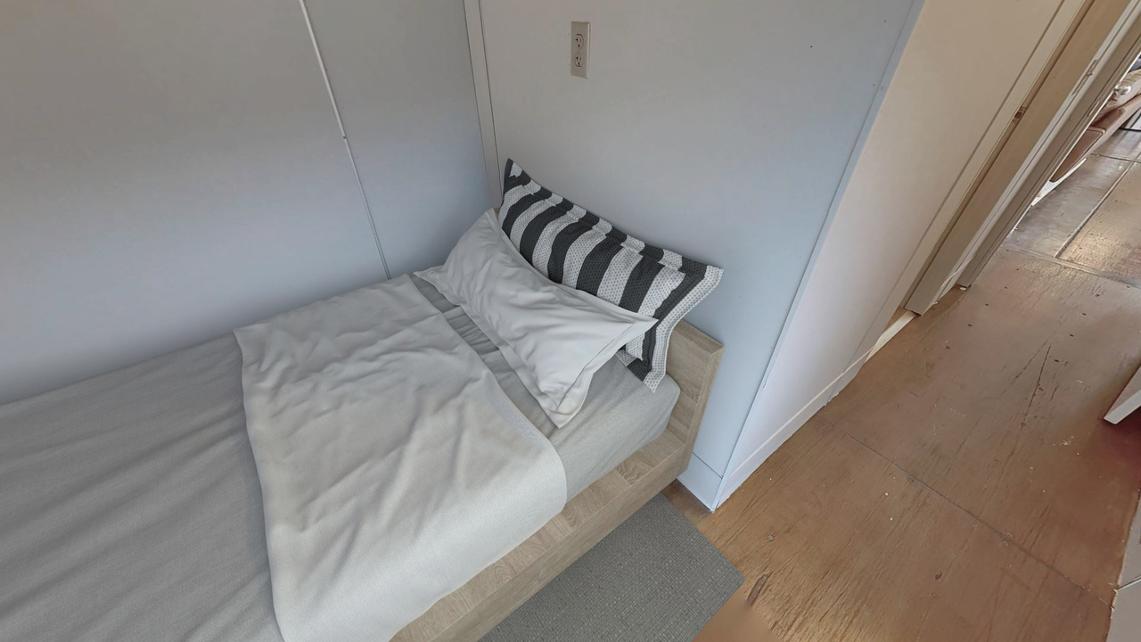  #414: Brookland - Full Bedroom 4C W/Private Bathroom  -  #414: Brookland  - Gallery -  2