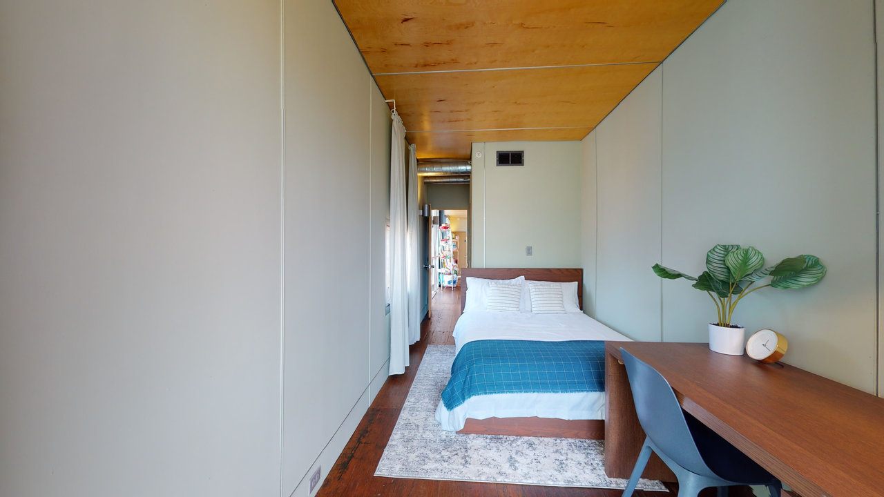  #414: Brookland - Full Bedroom 4D W/Private Bathroom  -  #414: Brookland  - Gallery -  1