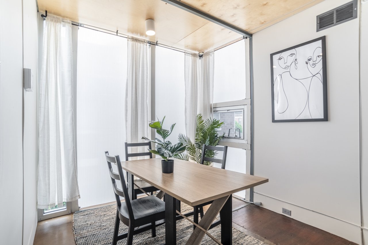  #414: Brookland - Full Bedroom 4E W/Private Bathroom  -  #414: Brookland  - Gallery -  16