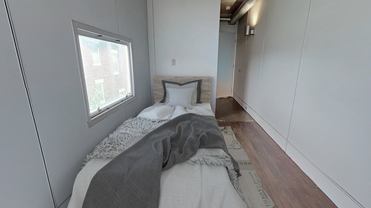  #414: Brookland - Full Bedroom 4A W/Private Bathroom  -  #414: Brookland  - Gallery -  4