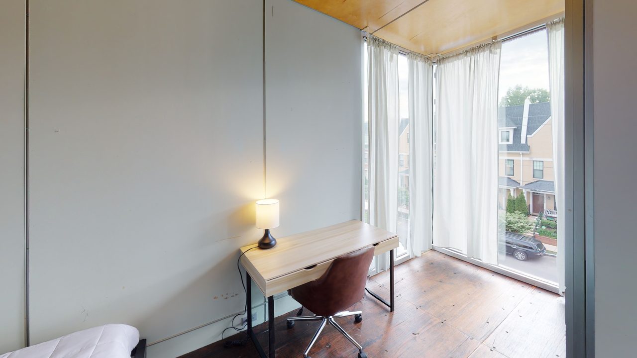  #414: Brookland - Full Bedroom 4F W/Private Bathroom  -  #414: Brookland  - Gallery -  5