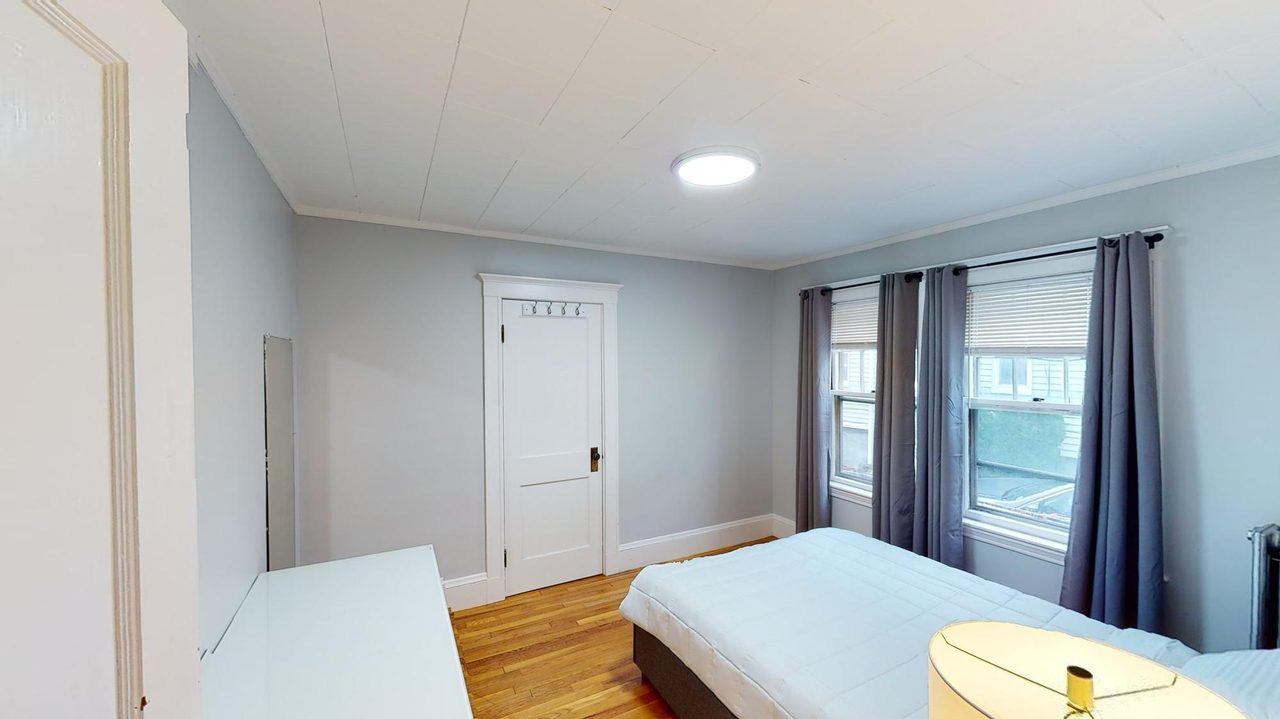  #1383: Somerville - Full Bedroom B  -  #1383: Somerville  - Gallery -  3