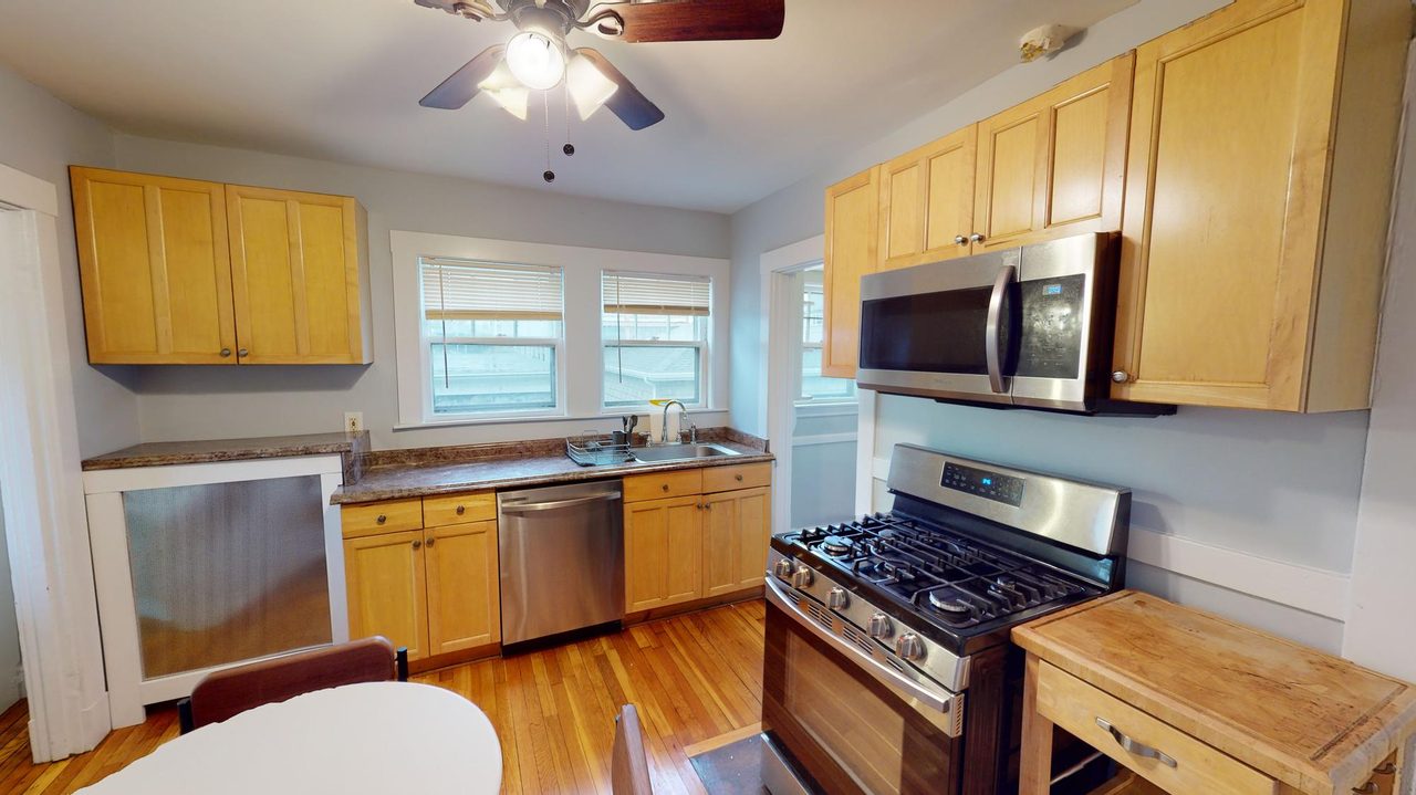 #1383: Somerville - Full Bedroom A - #1383: Somerville - Gallery - 1