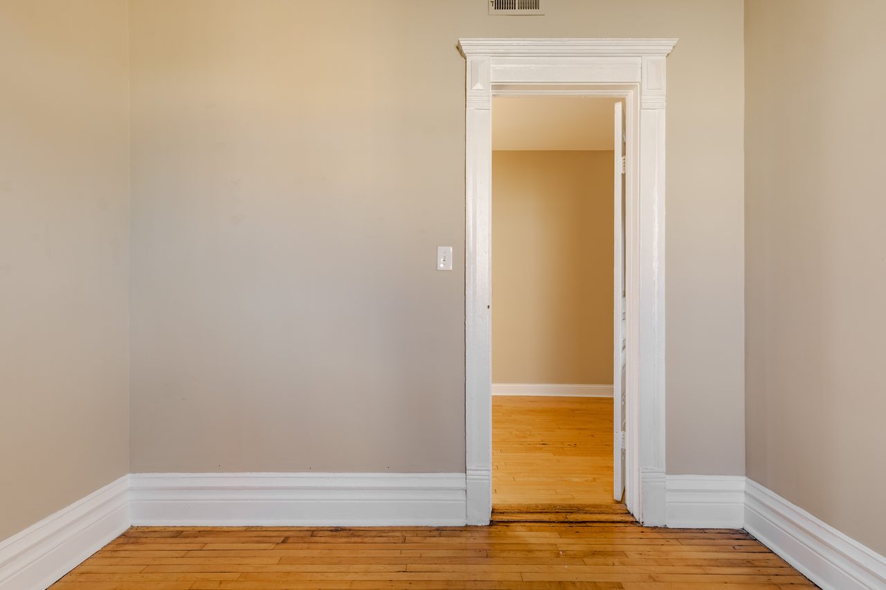 #1534: Wicker Park - Full Bedroom C - 12