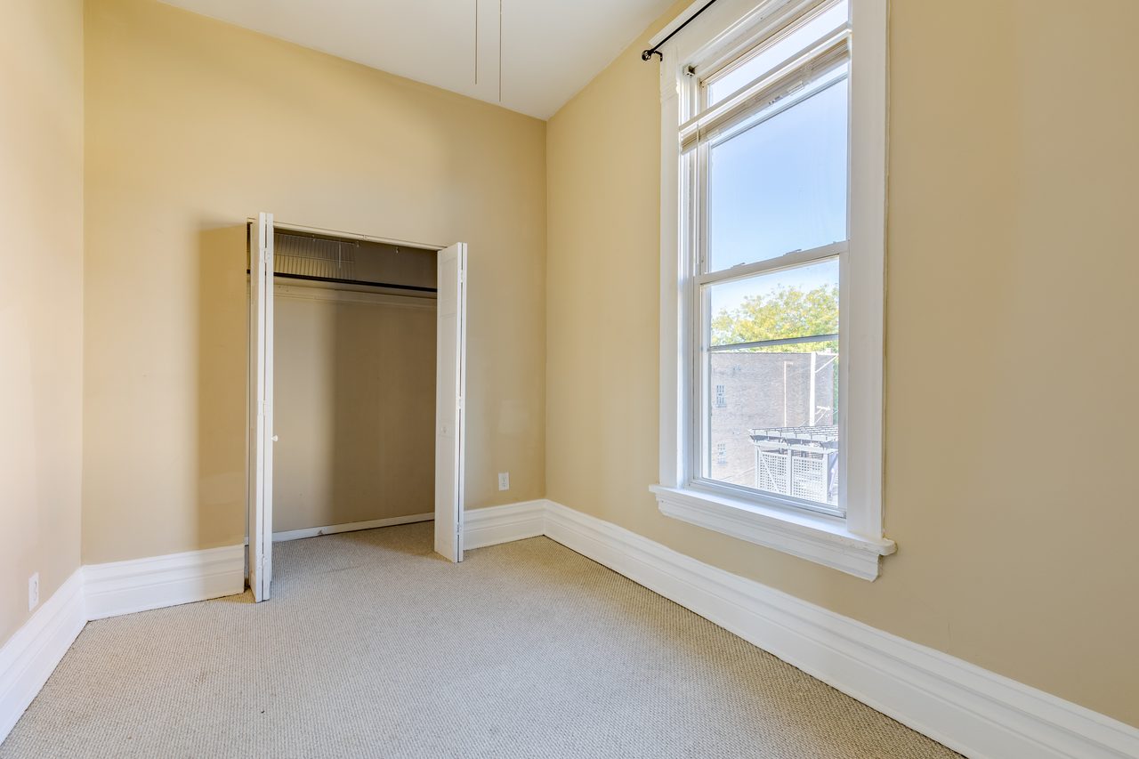 #1534: Wicker Park - Full Bedroom A - 17