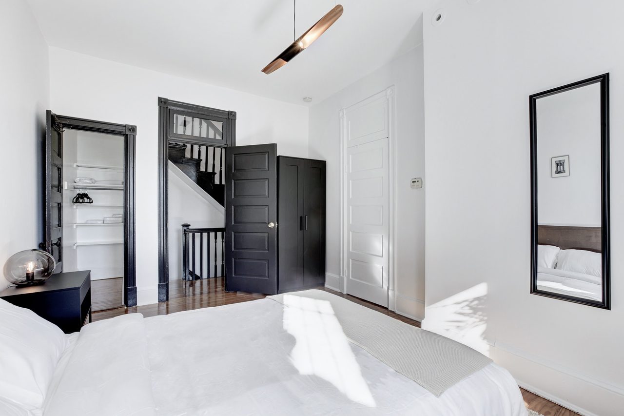  #176: Capitol Hill - Queen Bedroom 1B  -  #176: Capitol Hill  - Gallery -  2