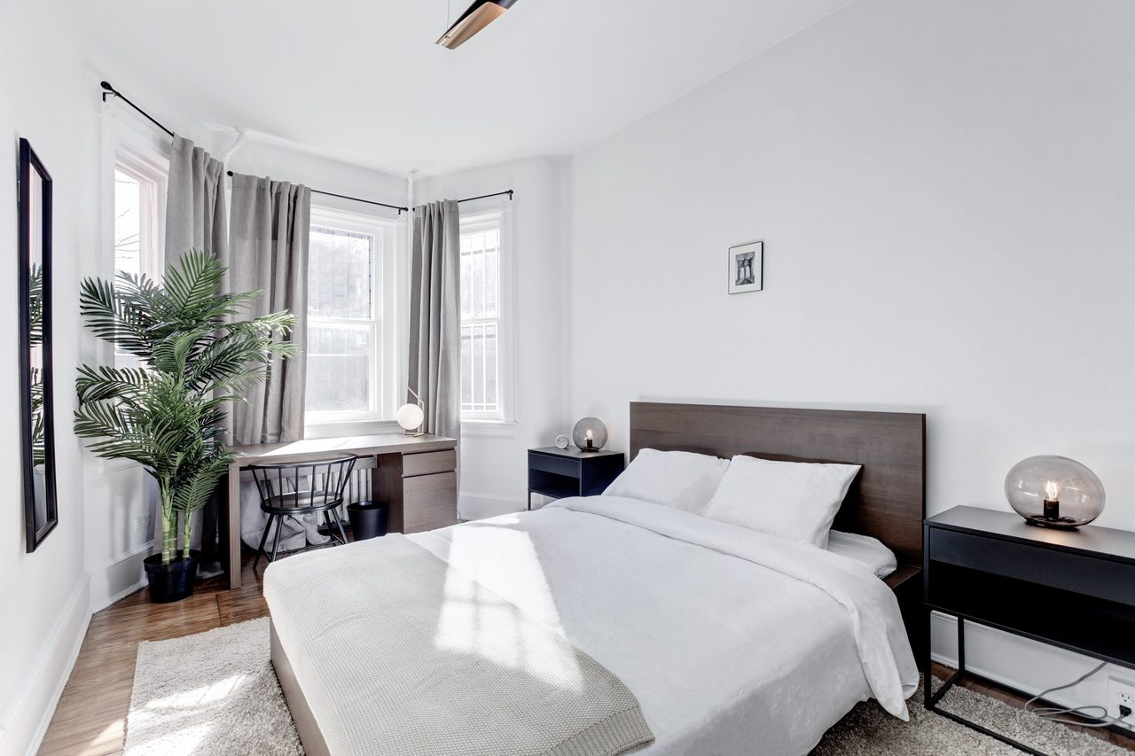  #176: Capitol Hill - Queen Bedroom 1B  -  #176: Capitol Hill  - Gallery -  1