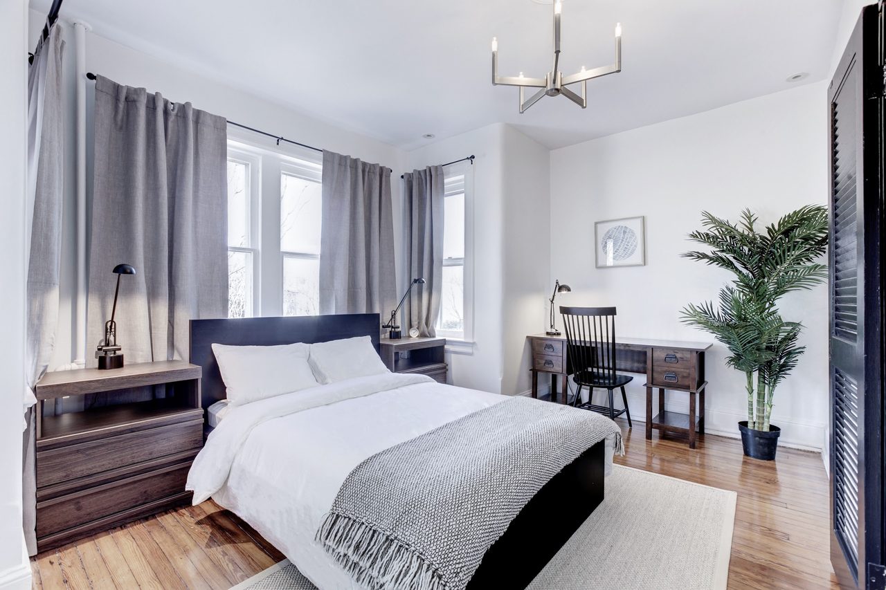  #176: Capitol Hill - Queen Bedroom 2A  -  #176: Capitol Hill  - Gallery -  10