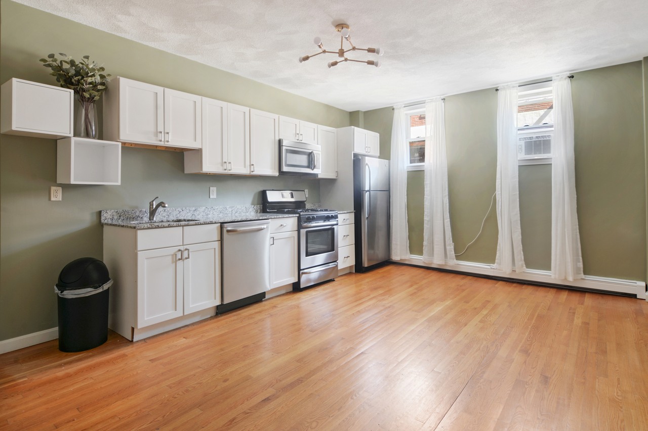  #474: North End - 1 Bedroom (Full)  -  #474: North End  - Gallery -  15