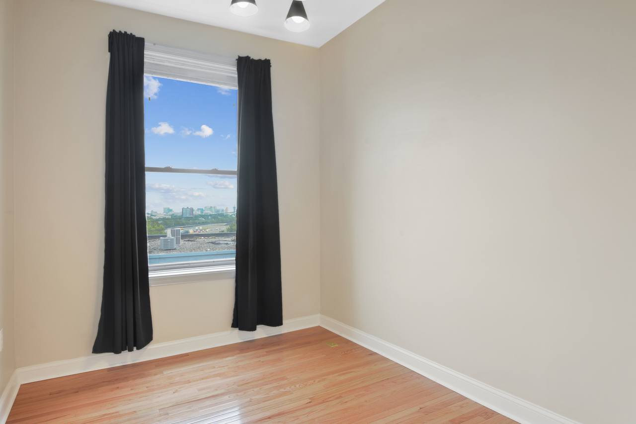  #442: Allston - Queen Bedroom A  -  #442: Allston  - Gallery -  2