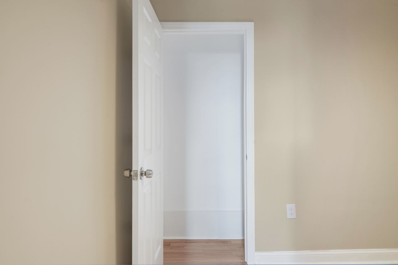  #442: Allston - Queen Bedroom C  -  #442: Allston  - Gallery -  3