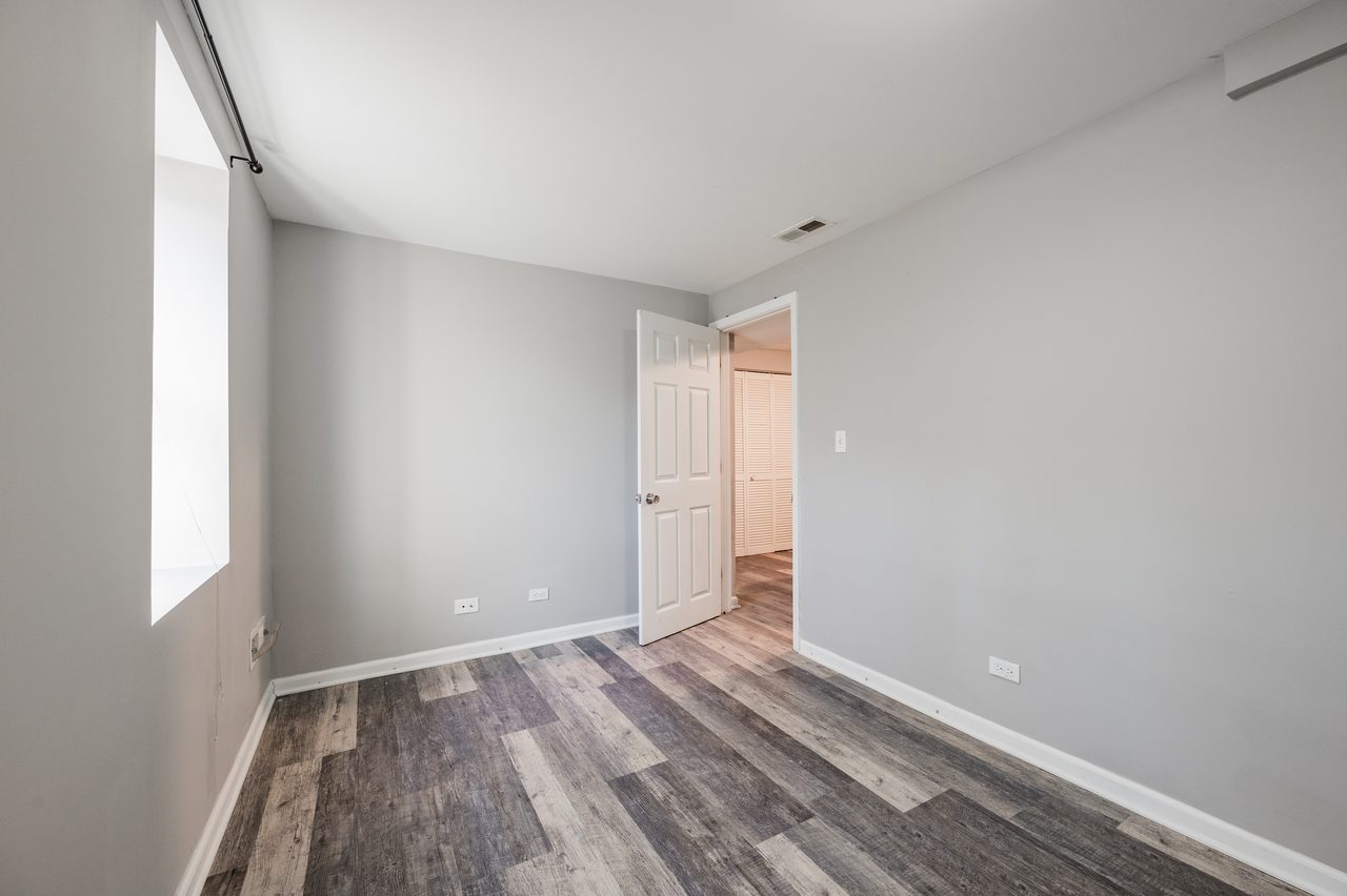 #1605: Logan Square - Full Bedroom C - #1605: Logan Square - Gallery - 13