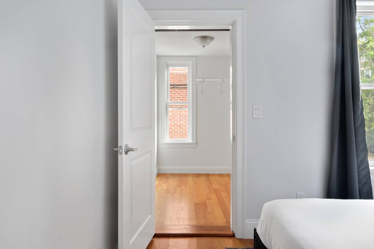 #680: Allston - Queen Bedroom A - 13