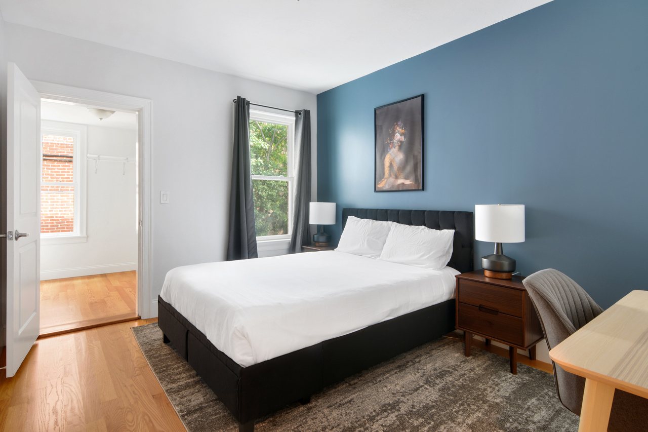 #680: Allston - Queen Bedroom A - 15