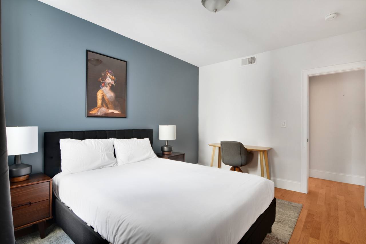 #680: Allston - Queen Bedroom A - 14