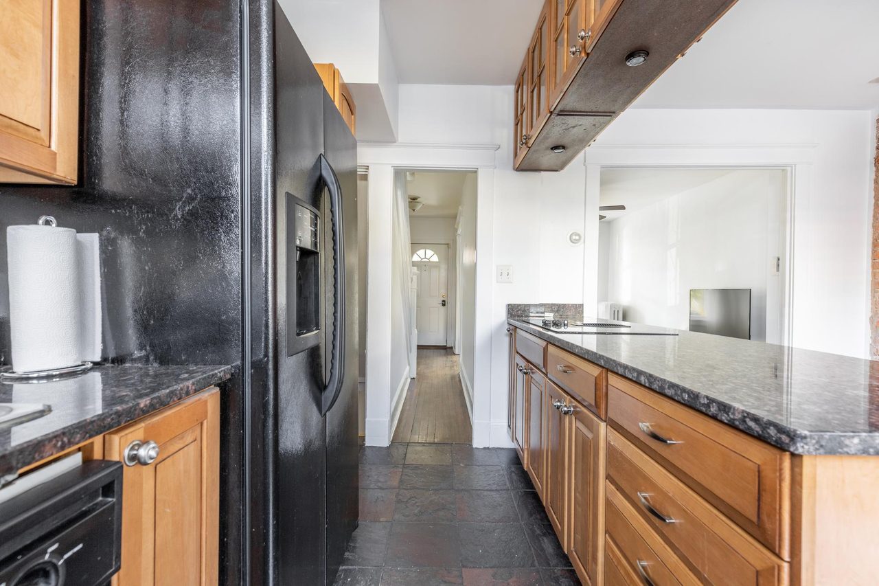 #1636: Near NorthEast - Full Bedroom C - #1636: Near NorthEast - Gallery - 7